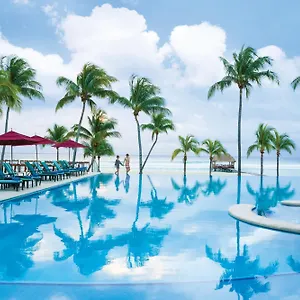 5* リゾート The Fives & Residences - Senses Inclusive